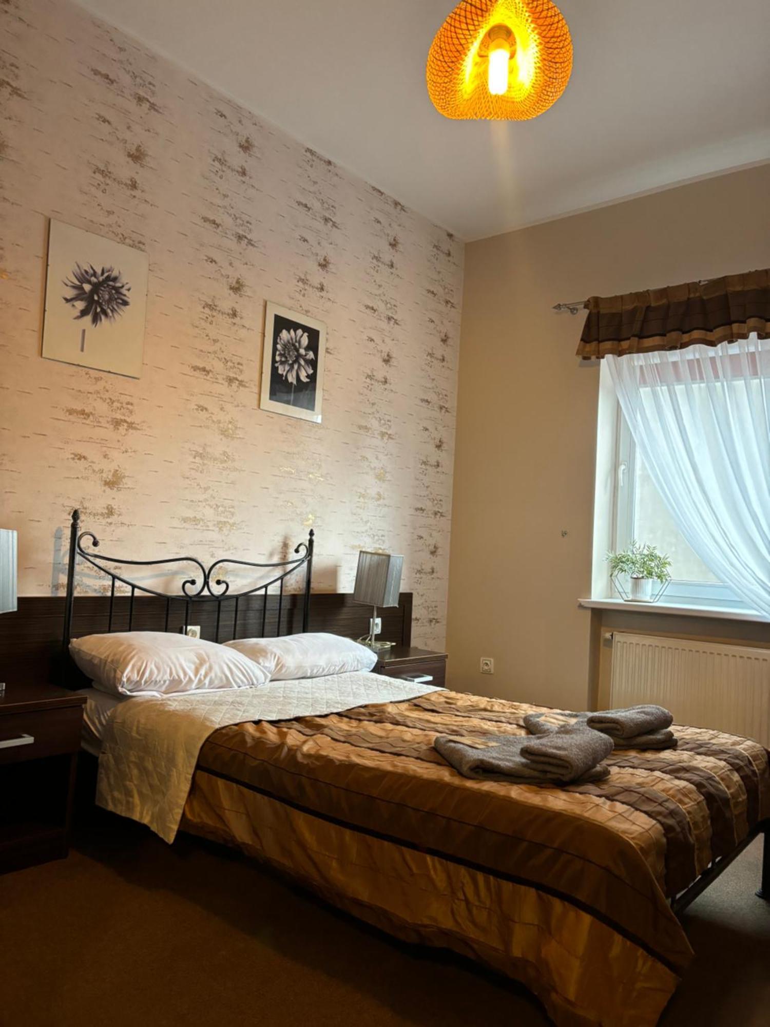 Hotel Chrobry Leczyca Luaran gambar